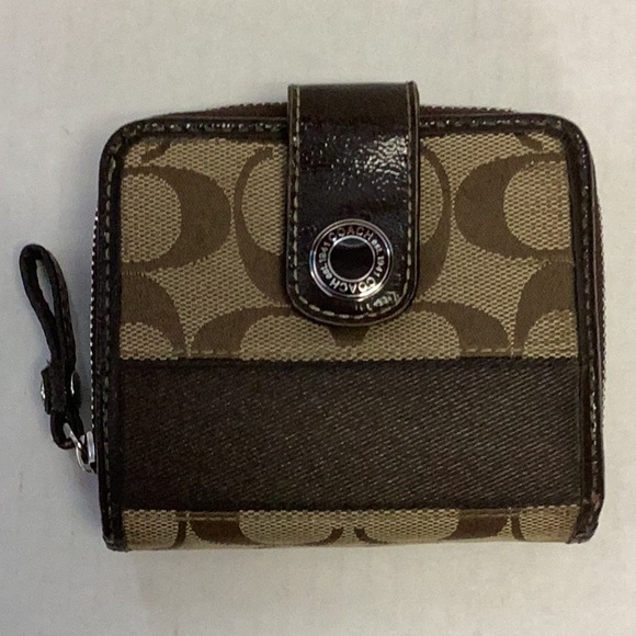 Coach Signature Compact Wallet - Picture 1 of 10